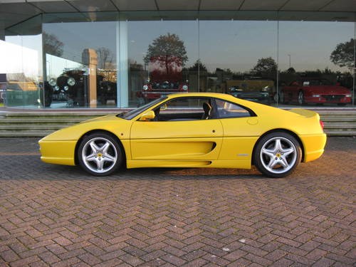 1997 Ferrari F355  Berlinetta   € 89.500 In vendita