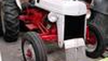 1949 Ford 8N-G Tractor - Farm or Fun - Restored / Rebuilt