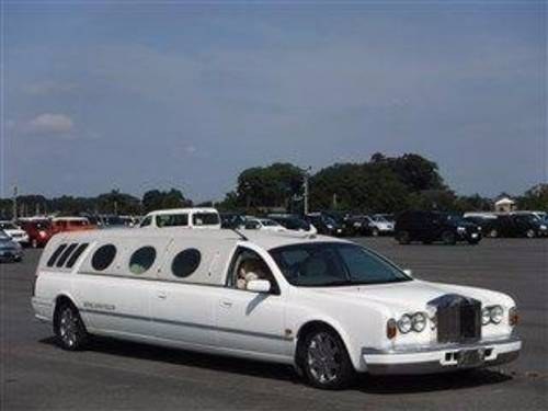 2000 LIMO HEARSE FUNERAL CAR ROLLS ROYCE FRONT 9 SEATS AND CASKET SOLD