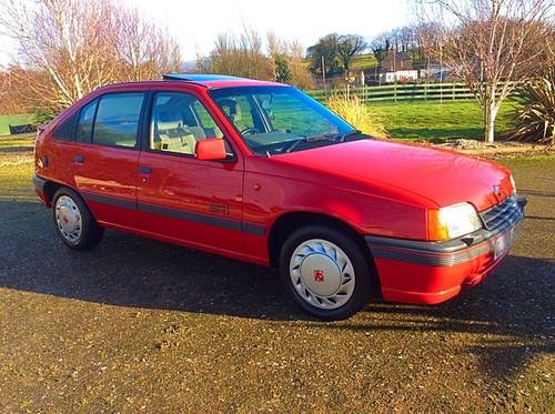 1989 VAUXHALL ASTRA 1.8 SRI - 47,000 MILES SUPERB EXAMPLE - PX ? For Sale