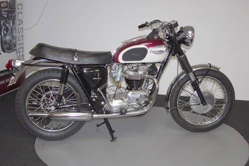 1967 Triumph Bonneville 650cc: 17 Feb 2018 For Sale by Auction